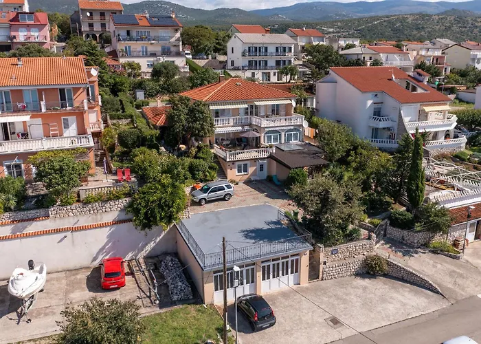 Jelka Nv 2 - For 4 Persons With Terrace And Private Parking Apartment *